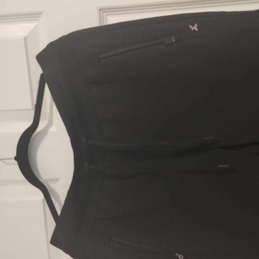 Exersion Joggers - Picture 2 of 5